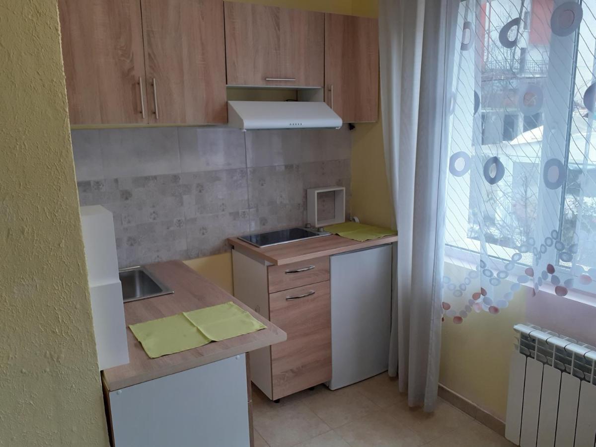 Guest House Khizhina - Easy Home Sapareva Banya Bagian luar foto