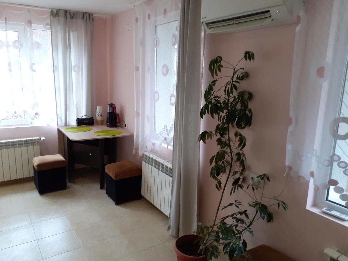 Guest House Khizhina - Easy Home Sapareva Banya Bagian luar foto