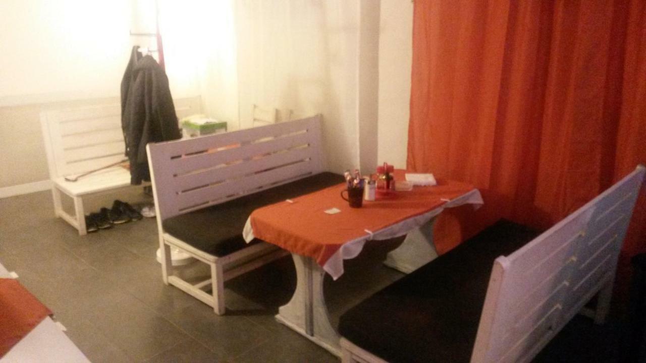 Guest House Khizhina - Easy Home Sapareva Banya Bagian luar foto